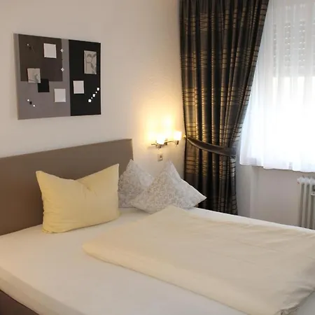 Hotel Haus Christa Bad Bertrich Buitenkant foto